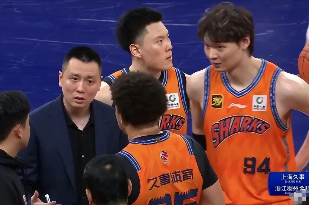 夺冠77万奖金平索汉！尼克斯今年双冠1956万 克六底薪变迷你中产