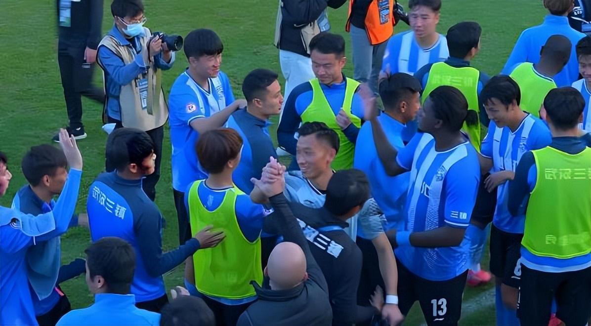 吉鲁称坎特仍是法国队奇兵